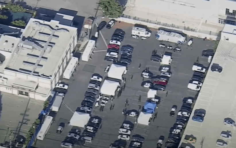 Los pandilleros buscados fueron descritos como "fugitivos" tras el 
<a href="https://www.univision.com/local/los-angeles-kmex/fbi-los-angeles-redada-pandilleros-armas-droga" target="_blank">operativo de captura</a> y detención contra la pandilla 'Eastside Playboys', efectuado el 18 de agosto en Los Ángeles.