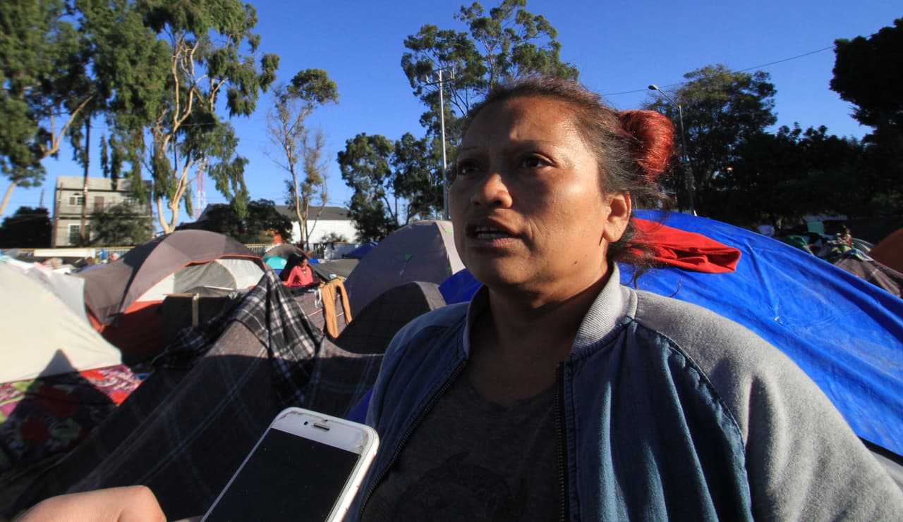Centroamericanos que estuvieron presentes en el ataque de fuerzas de la patrulla fronteriza contra integrantes de la caravana de migrantes