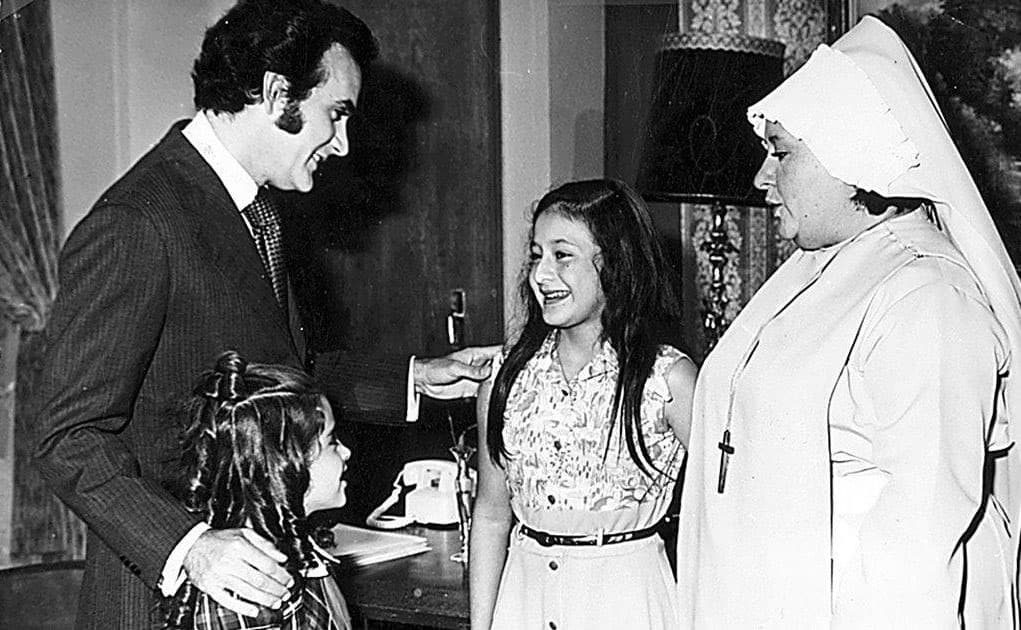 Esta telenovela fue producida por Valentín Pimstein y fue la versión mexicana de la historia argentina 'Papá corazón'.