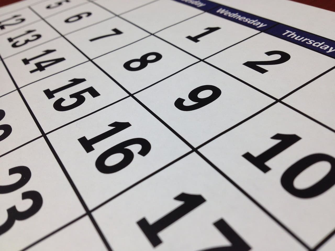 Luego, le aparecerá un calendario donde deberá marcar las semanas a reclamar y contestar otras 10 preguntas. Cuando termine debe hacer click en enviar.