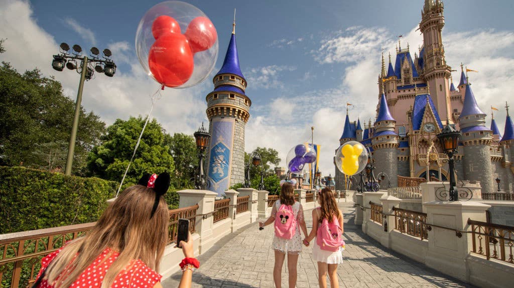 "Habría más oportunidades": comerciantes reaccionan luego de que Disney cancelara millonario proyecto en Florida