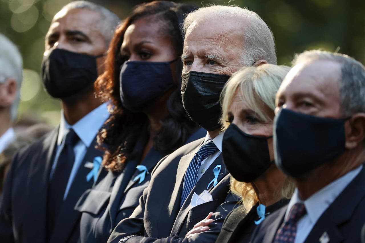 Durante el gobierno de Barack Obama, el 2 de mayor de 2011, EEUU logró abatir a Osama bin Laden, el líder de la red terrorista Al Qaeda, a la cual pertenecían los 19 hombres que secuestraron los aviones con los que se realizaron los ataques.