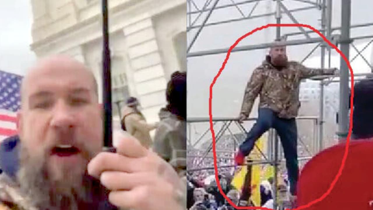 <b>Scott Fairlamb</b>
<br>
<br>Este expeleador de artes marciales fue el primer condenado por agredir a un policía durante el asalto al Capitolio. 
<a href="https://www.univision.com/noticias/estados-unidos/expeleador-de-mma-primer-condenado-por-atacar-a-un-policia-en-asalto-al-capitolio"><u>Fue sentenciado a 41 meses en una prisión federal</u></a>. Su tatuaje en la mano izquierda y un video que él mismo publicó en Facebook fueron útiles para que el FBI lograra identificarlo y arrestarlo.
<br>