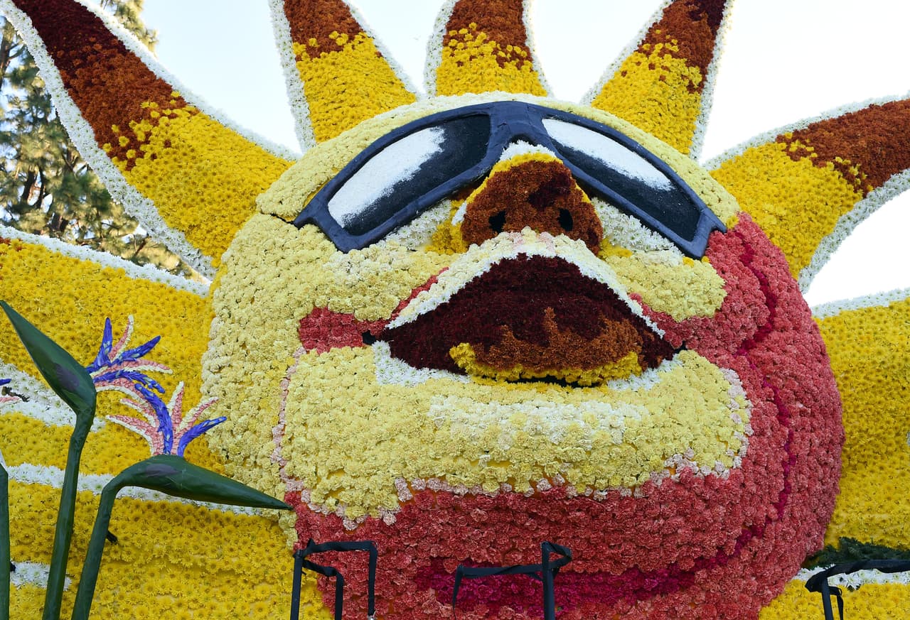 Miles de personas disfrutaron de este tradicional desfile lleno de música y color