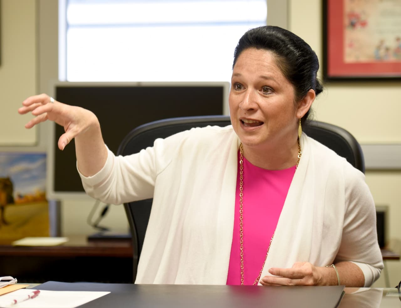"Gracias, Dios, por este día. Gracias, Estados Unidos, por elegir un nuevo liderazgo. Hoy mi corazón está lleno. ¡Felicitaciones al presidente Joe Biden y a la vicepresidenta Kamala Harris". 
<b>Controladora de Illinois, Susana Mendoza.</b>