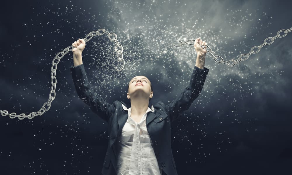 Este es un tiempo de decisiones trascendentales, si estás preocupado por una cuestión familiar. Hoy, hay gratas y nuevas noticias que lo van a revolucionar todo, desde el punto de vista positivo. Este es el tiempo de lograr lo que quieres, pues tu decisión y tu voluntad se verán fortalecidas. 
<br>