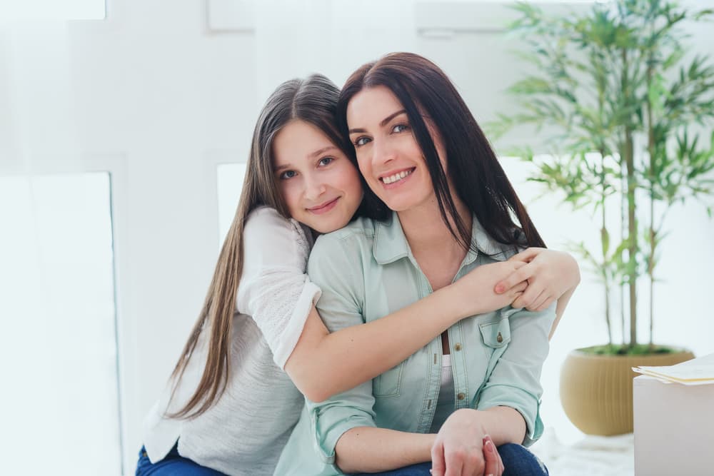 <b>ACUARIO</b>
<br>Son chicos muy sociables, amables, divertidos y de naturaleza muy linda. Adoran a su familia y amigos, pero no los obligues a que ten un abrazo o estén siempre a tu lado porque son muy independientes y no responden bien a las reglas o limitaciones. Por ello, suelen ser problemáticos a la hora de obedecer ciertas órdenes o costumbres de la familia.