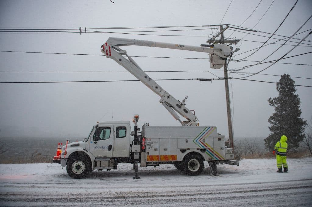Massachusetts es por el momento el único estado que ha reportado cortes de electricidad amplios.
