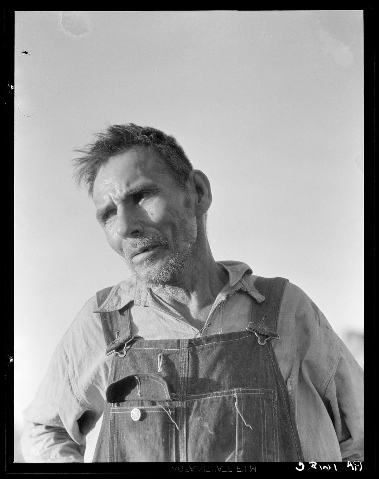 <b>Viejo trabajador mexicano diciendo: </b>“he trabajado toda mi vida y todo lo que tengo ahora es mi cuerpo roto¨. Valle Imperial, California. Junio de 1935.