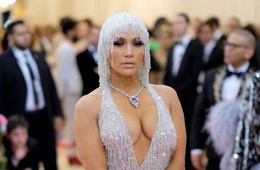 En la edición de 2019 usó un collar de Harry Winston llamado ‘Purple Dragon Necklace’, de aproximadamente cinco millones de dólares y con 65,32 kilates.