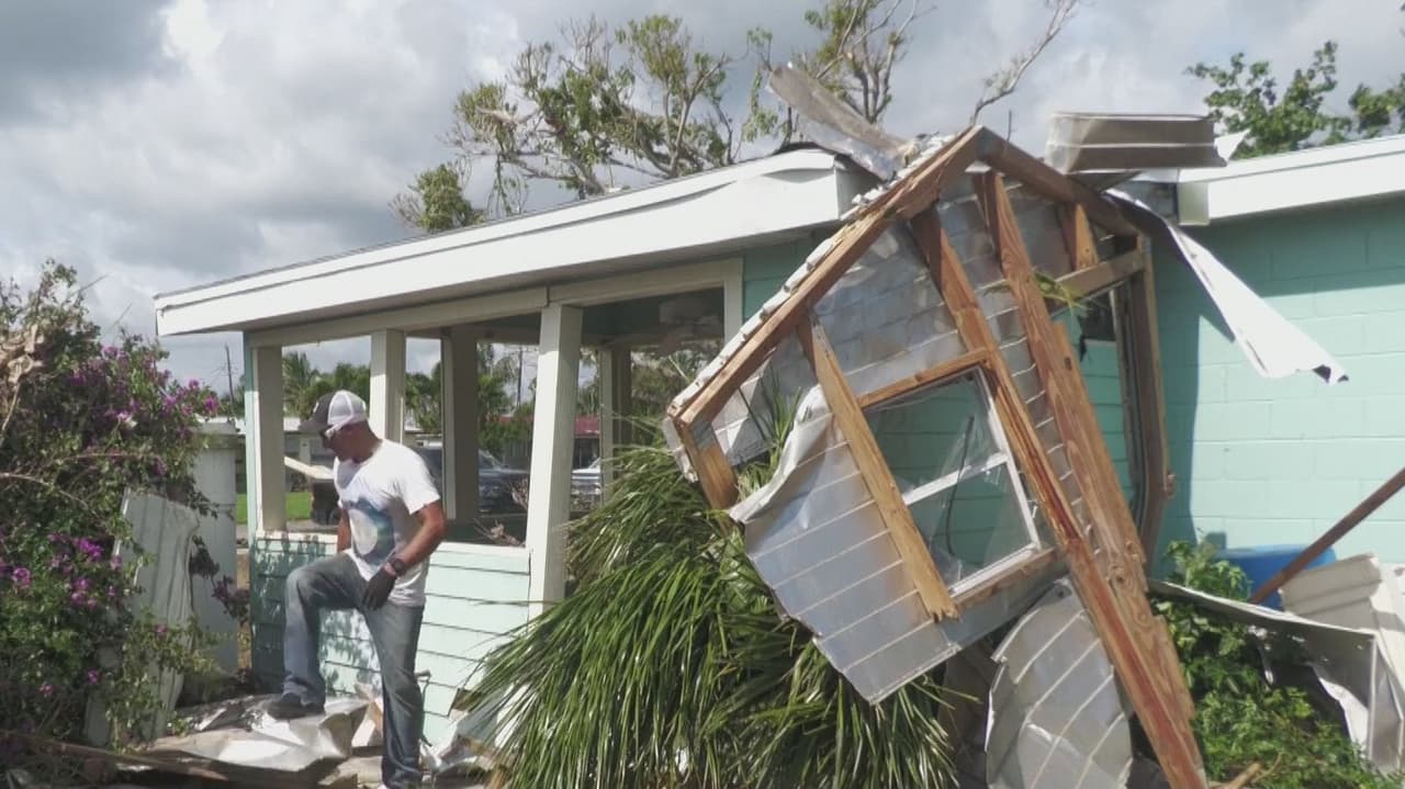 El Centro Nacional de Meteorología confirmó que 
<b>un tornado EF-1 tocó tierra durante las tormentas severas de este miércoles </b>cerca de South Patrick Shores, en el condado Brevard.