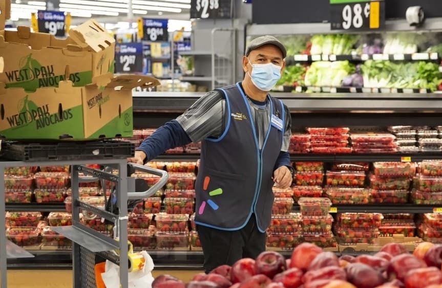 Large companies including Chipotle, Walmart, McDonald’s and Amazon are raising their starting salaries to stay competitive.