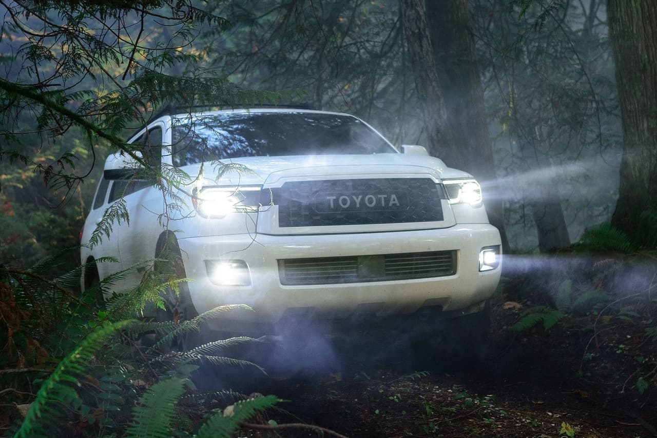 Antes de pasar al ranking completo, compartimos otros de los hallazgos claves de este estudio:
<br>
<ul>
 <li>El ranking está compuesto por 9 SUVs, dos pickups, dos minivans, un sedán y un hatchback híbrido</li>
 <li>Toyota es la marca automotriz más representada en el Top 16 con 8 integrantes</li>
 <li>El Toyota Avalon es el único sedán que entró a la lista</li>
</ul>
<br>
<b>Relacionado:</b> 
<a href="https://www.univision.com/carros/ranking-de-carros/estados-gasolina-mas-barata-cara-eeuu-2022-fotos">Estos son los estados con la gasolina más cara (y la más barata) en 2022</a>