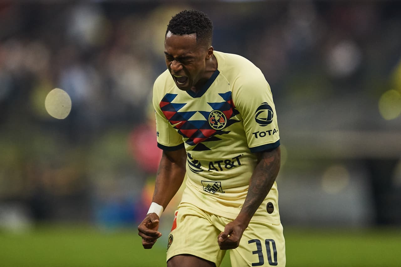 El futbolista de Atlas Renato Ibarra tuvo problemas con la justicia y su carrera futbolística estuvo en peligro, luego de que se filtraran unos videos del delantero golpeando a su esposa.