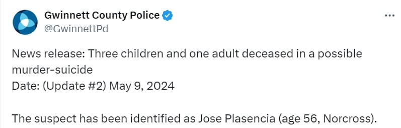 Karina Rodríguez, la madre de los niños, estaba en el hospital con otro menor, quien recibía atención por una lesión no relacionada, y que era tanto hijo de ella como del hombre sospechoso, José Plasencia.
