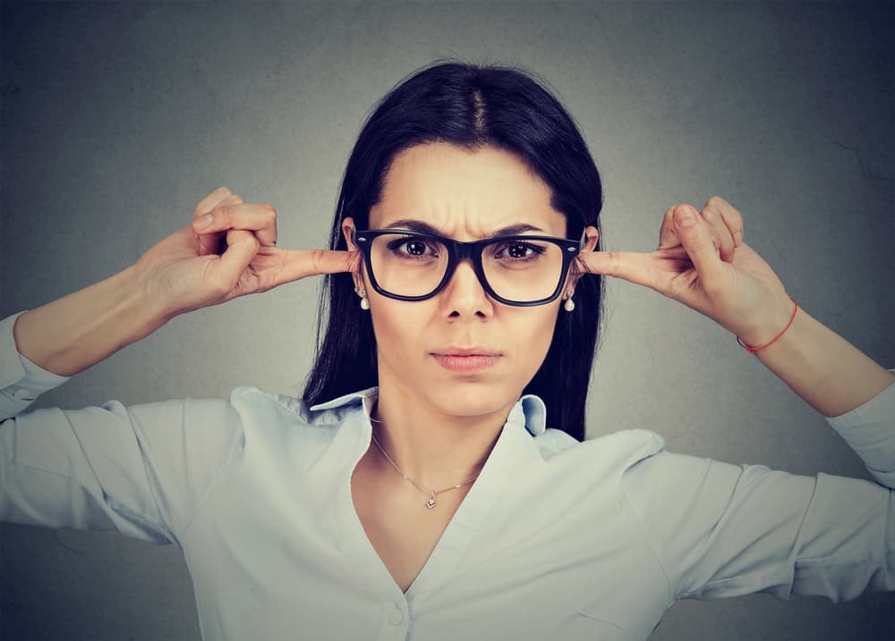Tener que ceder lo considera un verdadero castigo pues Tauro razona así: "yo sé hacer bien las cosas y las voy a hacer a mi manera, soy firme y no voy a estar cambiando de opinión, soy alguien de una sola palabra". Para ti tener que luchar contra la corriente es tu peor pesadilla y tener una pareja así que esté siempre en contradicción contigo es algo insoportable para Tauro.