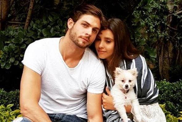 Pero no son los únicos que han encontrado el amor dentro de las grabaciones de telenovela. ¿Recuerdas quiénes más iniciaron una relación fuera de las pantallas?