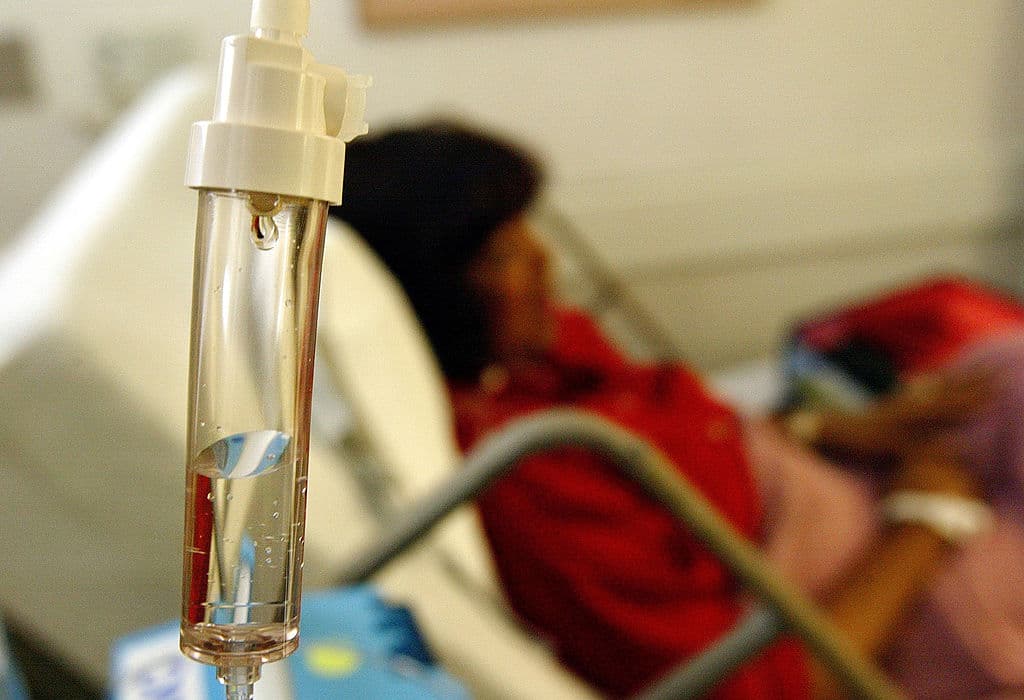Toman acción en Los Ángeles para frenar las muertes por cáncer de seno y uterino entre las personas hispanas