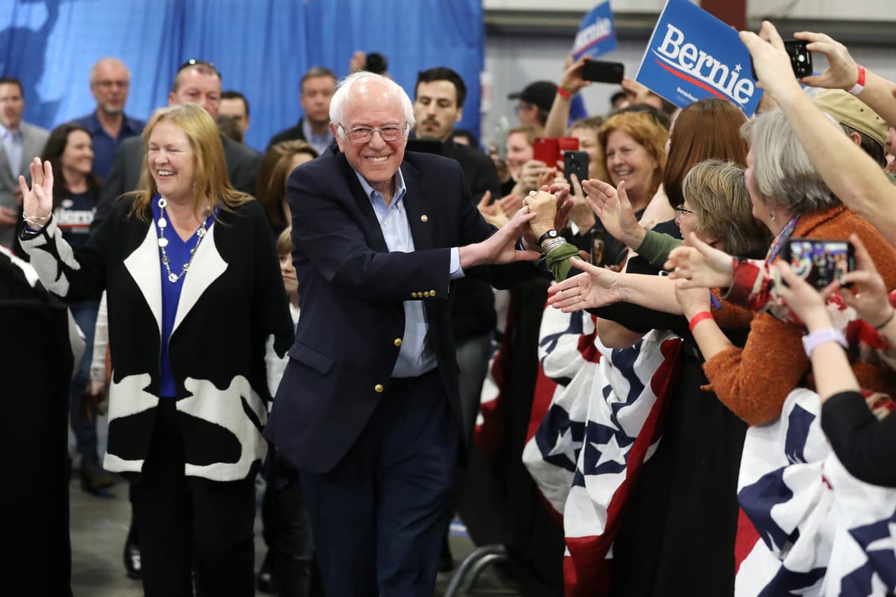 En el momento que habló con sus seguidores el candidato progresista tenía unos 218 delegados. Había llegado al Supermartes como el mejor situado tras sus buenos resultados en Iowa, New Hampshire y Nevada.