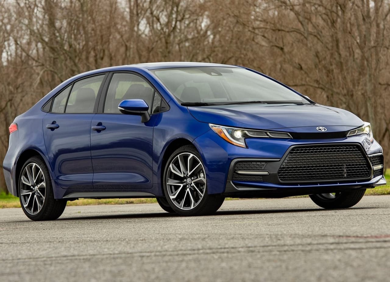 <h3 class="cms-H3-H3"><b>8. Toyota Corolla</b></h3>
<br>
<ul>
 <li><b>Precio promedio de una unidad usada en noviembre 2021:</b> $20,092</li>
 <li><b>Diferencia en dólares comparado a noviembre 2020:</b> $5,693</li>
 <li><b>Diferencia porcentual comparado a noviembre 2020:</b> 39.5%</li>
</ul>