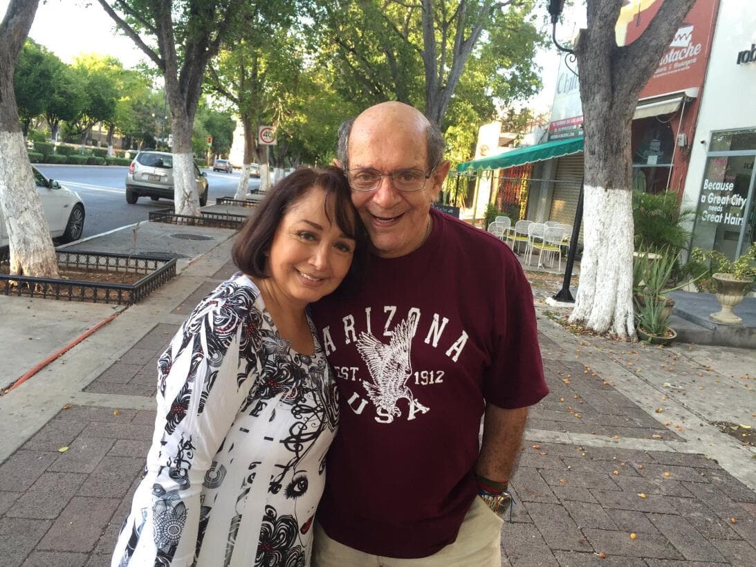 “Más jóvenes de 60, no; ni más viejos de 70, porque al rato van a querer que les cuide las enfermedades y eso es algo que ya viví, así que no me gustaría repetirlo”, dio a conocer. 
<br>