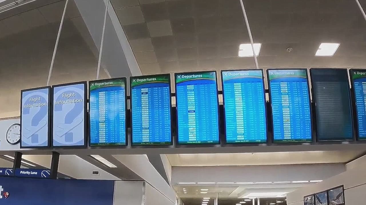 ¿Cancelaron su vuelo? Estos son sus derechos y recomendaciones para resolver su situación