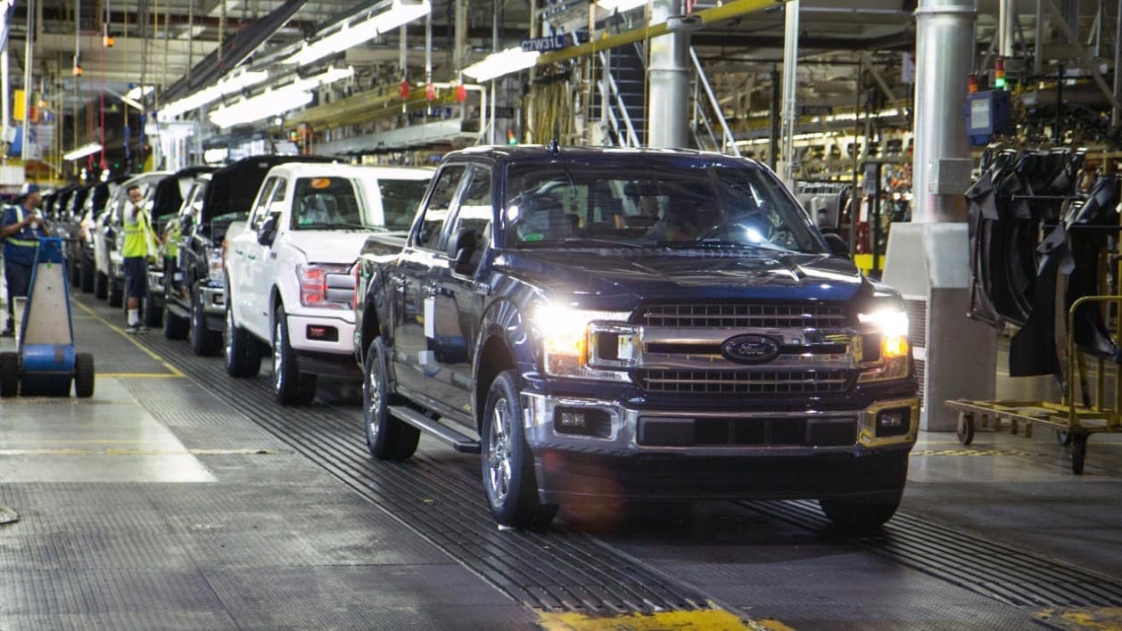 Ford: guerra comercial de Trump resta 1,000 millones de dólares a nuestras ganancias 