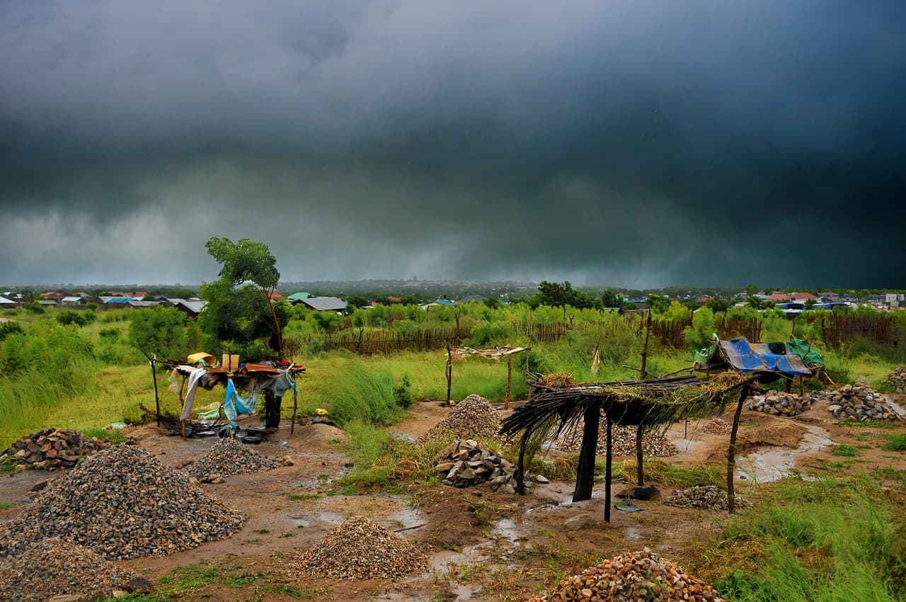 <h3 class="cms-H3-H3">14. Sudán del Sur</h3>
<br>
<br>🛫 
<b>Factores de riesgo: </b>crimen, secuestro y conflicto armado.
<br>
<br>🛫
<b> Advertencia más reciente del Departamento de Estado:</b> 29 de agosto de 2022. 
<br>
