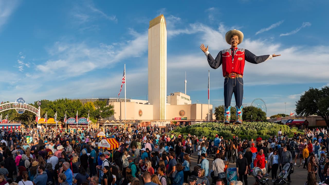 <b>Precio de las entradas grupales</b> para la Feria Estatal de Texas 2023: 
<br>
<b>Aplica de 25 a 399 entradas</b>: Pase diario Premium o flexible por $16. 
<i>Se pueden sumar cupones para comida y atracciones</i>. 
<br>
<b>Para 400 entradas o más</b>: Puedes llamar al 214-565-2979