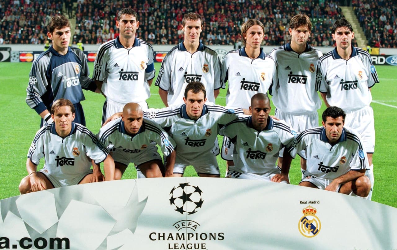 Su debut con Real Madrid y como profesional fue el 12 de septiembrede 1999 San Mamés con empate de Athletic 2–2 contra Real Madrid.