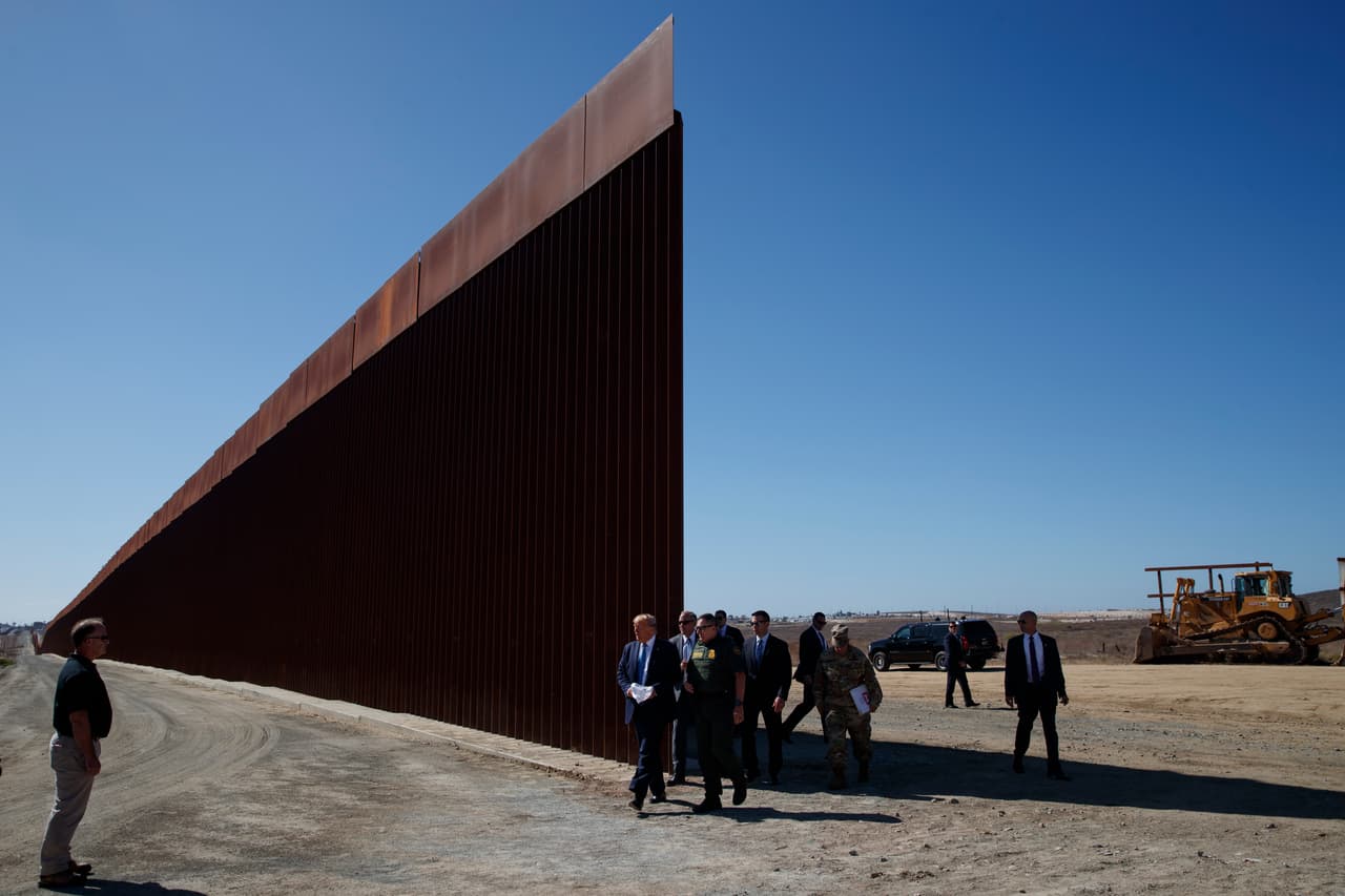 ¿Hay de verdad una crisis en la frontera? Informes del gobierno contradicen la necesidad de un muro