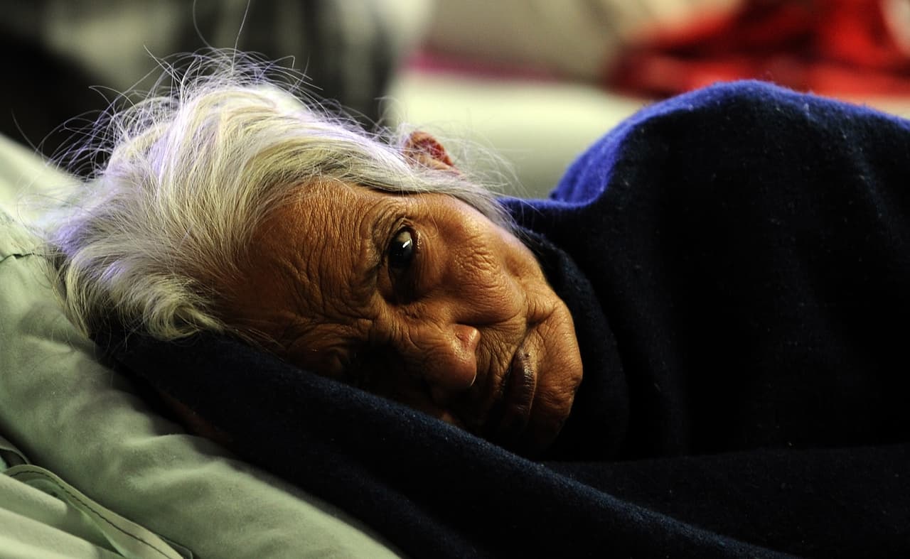 <b>7. ALZHÉIMER</b>: Una década atrás el 
<a href="http://www.univision.com/noticias/alzheimer/muchos-latinos-no-son-conscientes-de-los-sintomas-del-alzheimer-">Alzhéimer</a> no aparecía entre las diez causas principales, pero las muertes 
<a href="http://www.who.int/mediacentre/factsheets/fs310/es/"><u>han aumentado exponencialmente</u></a>.