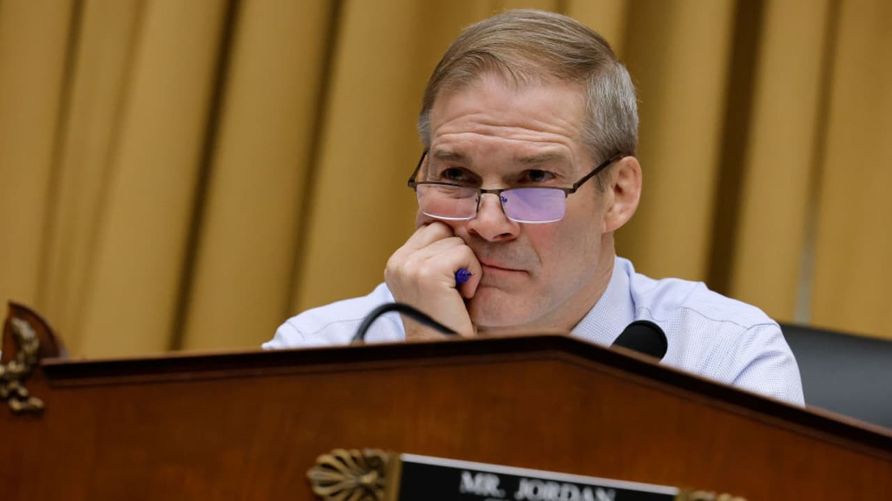 Los republicanos sacan a Jim Jordan de la carrera por la presidencia de la Cámara de Representantes