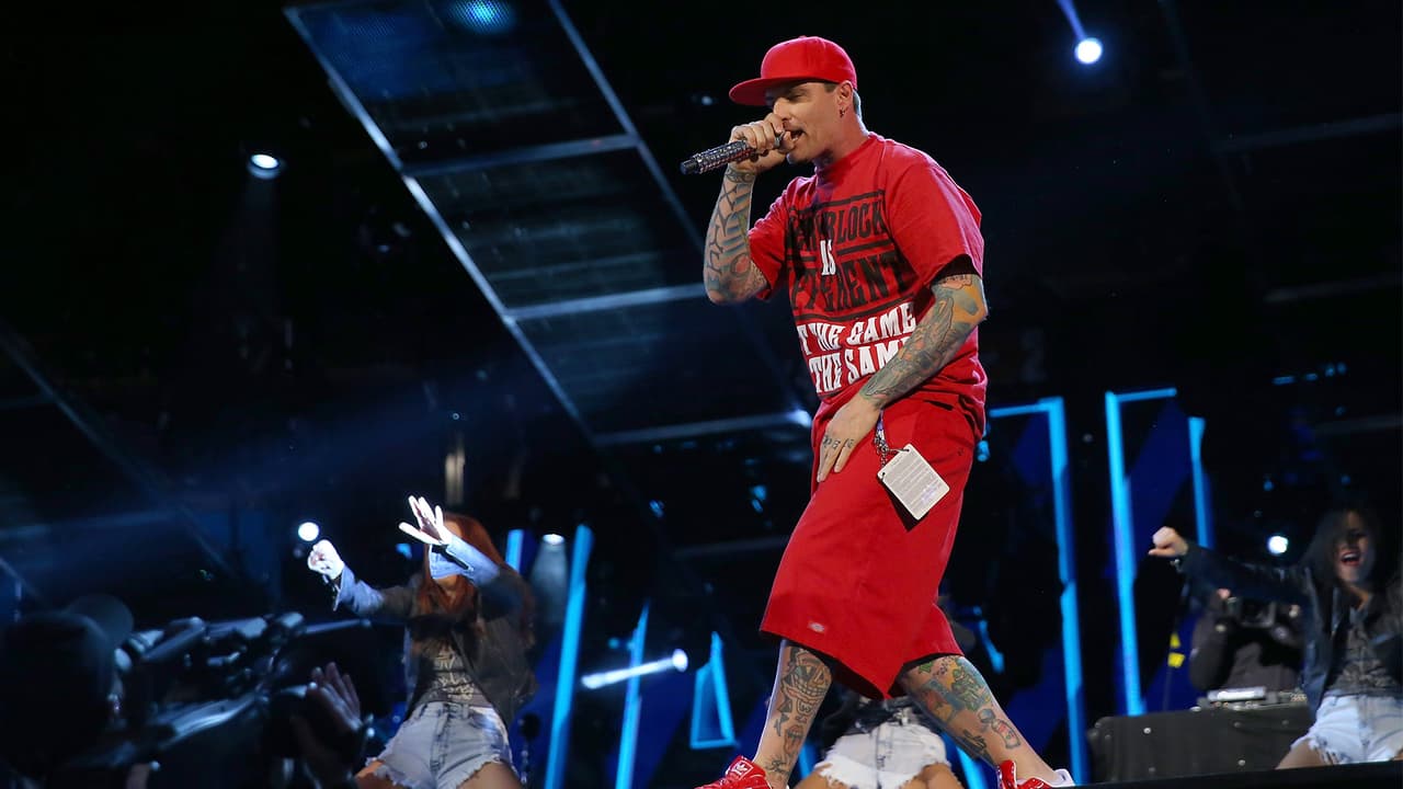<b>I Love the 90s Tour</b>
<br>Prepárate para retroceder en el tiempo y revivir la magia de los 90 con el “I Love the 90s”, donde se presentarán tres artistas icónicos que definieron una generación: Vanilla Ice, Rob Base y Montell Jordan. Este evento combina nostálgia y ambiente festivo para crear una noche de puro entretenimiento. 
<br>
<br>El concierto será el 
<b>18 de octubre</b> a partir de las 7:00 p.m., en el Veterans Memorial Coliseum.