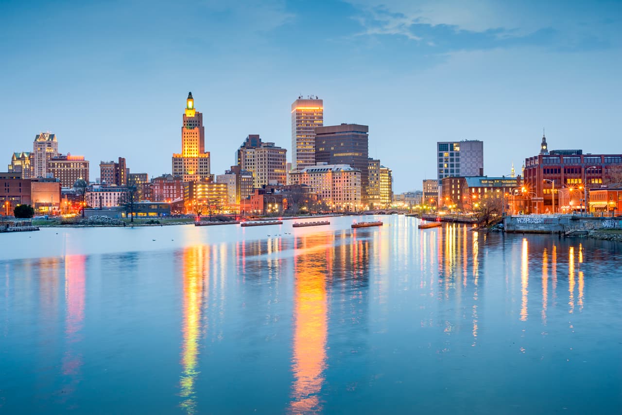 <h3 class="cms-H3-H3">10. Providence, Rhode Island | +7.3%</h3>
<br>
<br>Esta ciudad norteña es donde más subió la renta media en enero del 2023: $2,257.