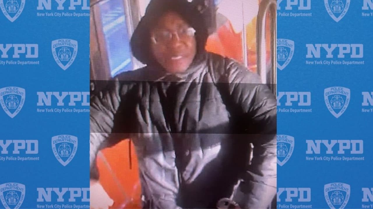 Buscan a sospechoso que empujó a mujer de 63 años en una estación del metro en El Bronx