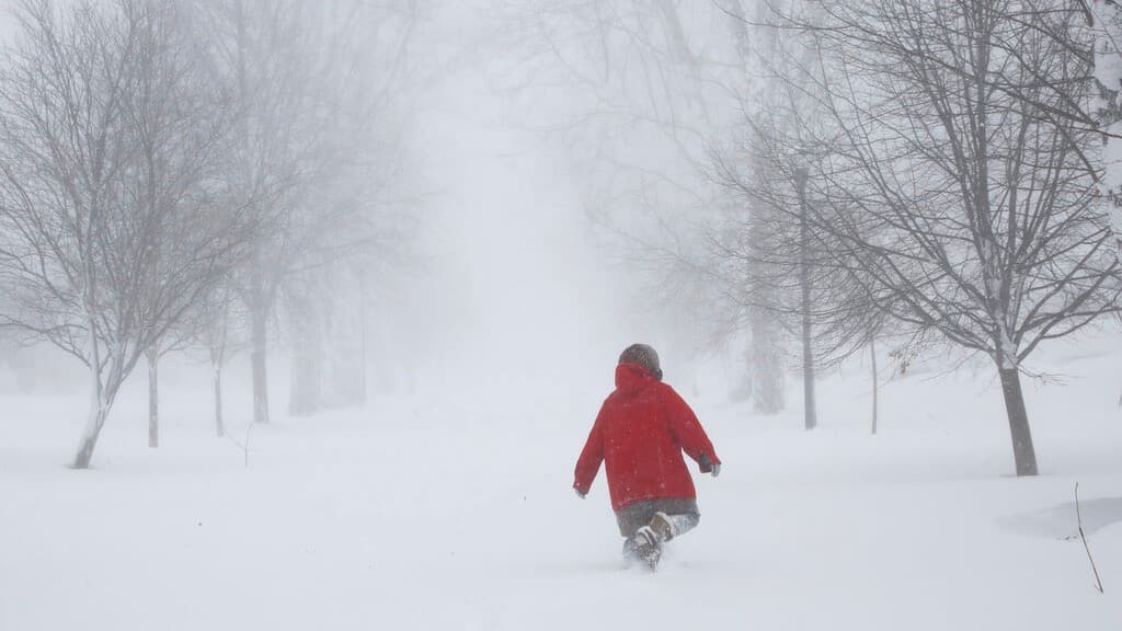 Servicio Meteorológico Nacional predice fuerte tormenta invernal en la primera semana de primavera
