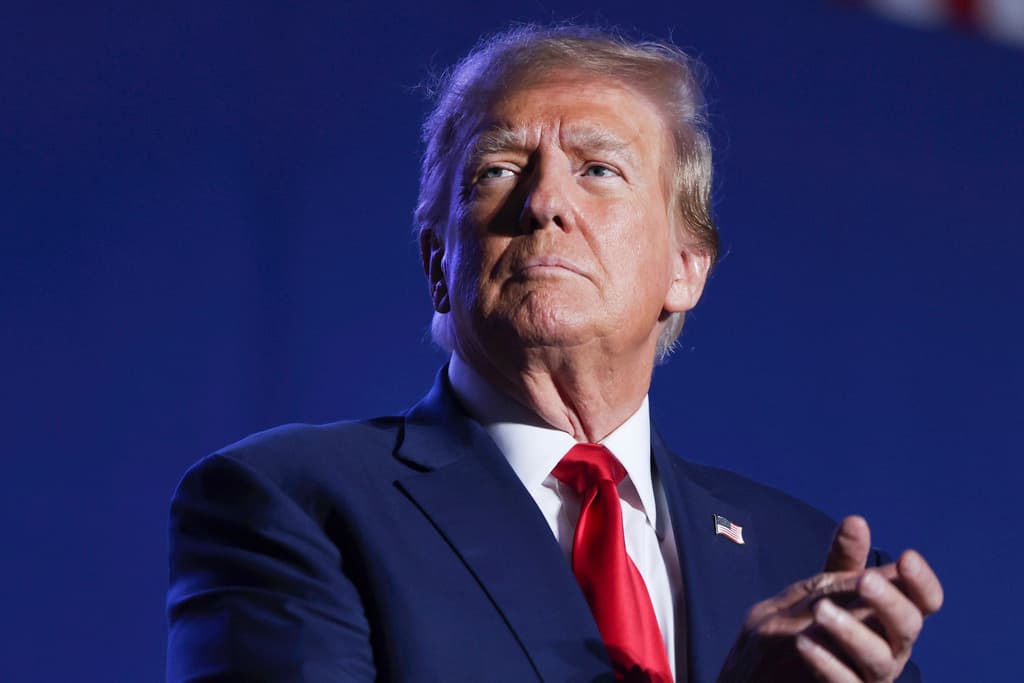 Los independientes son el gran problema para Trump en noviembre, señalan encuestas