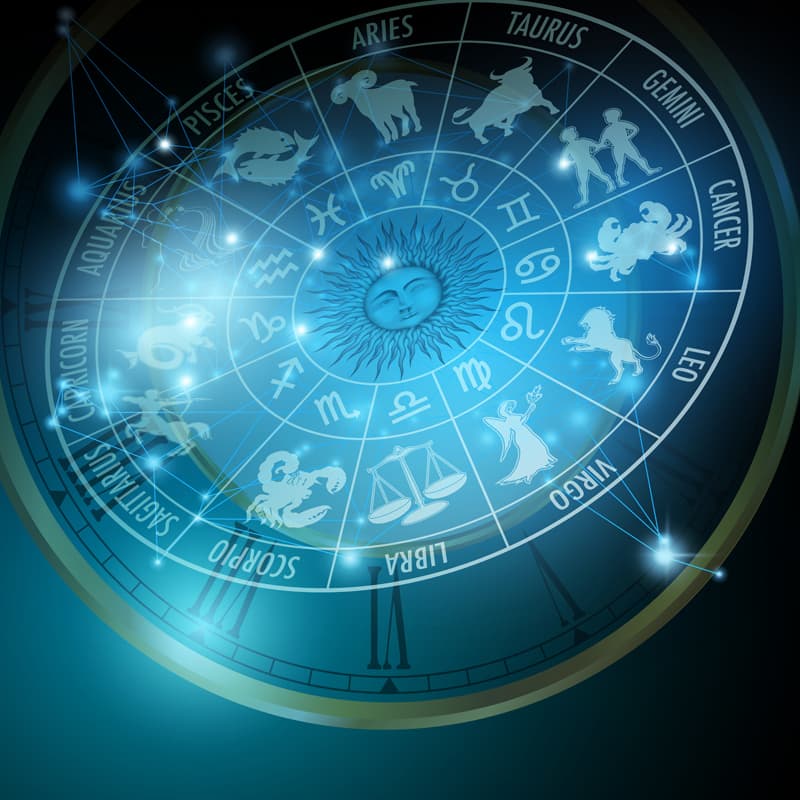 Aunque, por supuesto, la personalidad de cada quien va mucho más allá de su influencia astrológica, pues existen ciertas características aplicables tanto al signo como al ascendente, que según la Astrología, al conocerlas, te pueden ayudar a evitar la decepción amorosa y no ilusionarte en vano para luego tener que lamentarte por lo que algunos llaman el “fracaso sentimental”, que no es realmente un fracaso sino una mala experiencia. ¿Qué debes ver cuando estás frente a esa persona?
