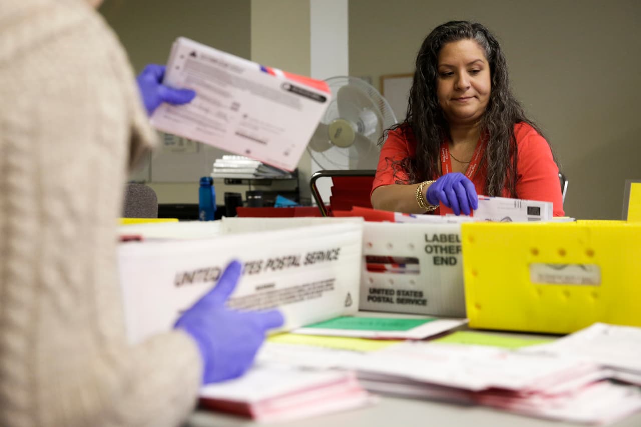 Georgia intenta prevenir el fraude electoral en votación por correo tras cambios implementados por el coronavirus