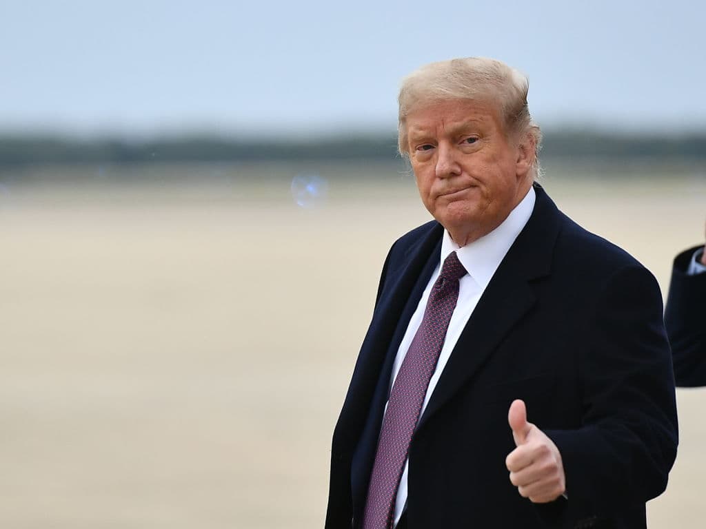 Se complica la campaña de Trump tras dar positivo por coronavirus a poco más de un mes para las elecciones