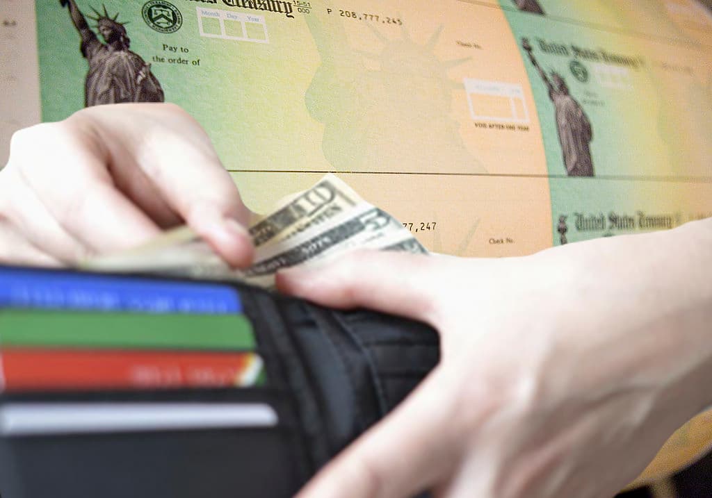 El IRS ha enviado siete millones de estos pagos plus up y 
<b>continuará haciéndolo, en la medida que el pago del estímulo se ajuste a la condición económica más reciente del contribuyente.</b>