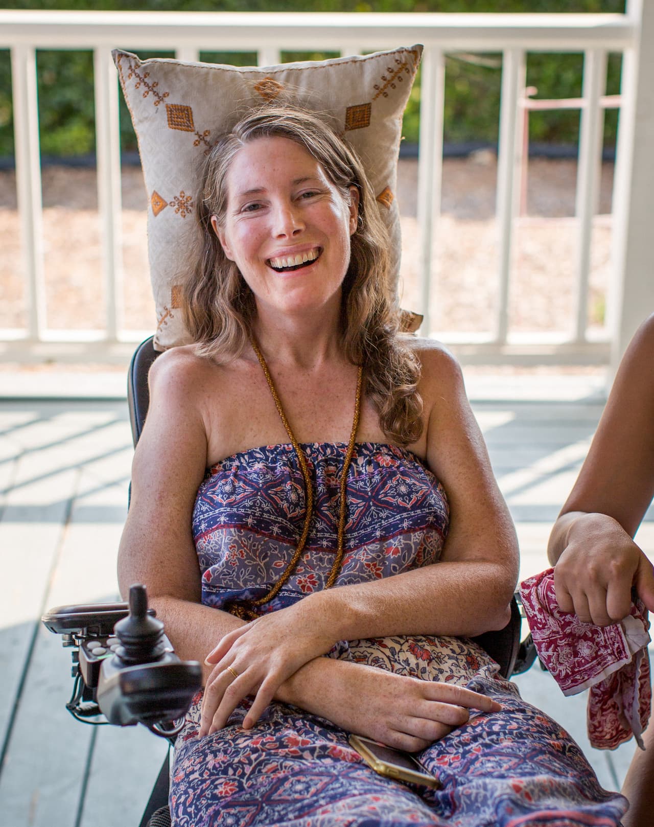 Este pasado julio, Betsy Davis, una artista de 41 años, se convirtió en una de las primeras personas en recurrir al suicidio asistido bajo el amparo de la ley californiana que da a los enfermos terminales la opción de finalizar sus propias vidas con el uso de fármacos de eutanasia.