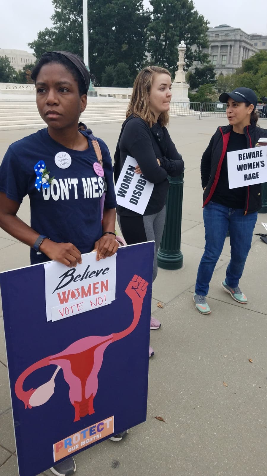 "Créele a las mujeres. Vota no".