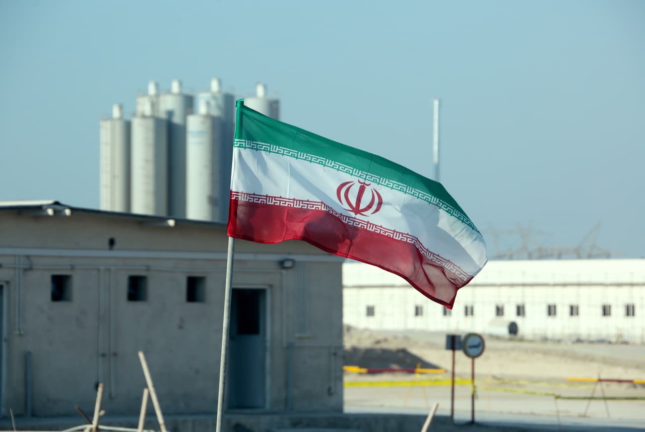 Irán advierte que dará respuesta "demoledora" si Trump ataca instalación nuclear