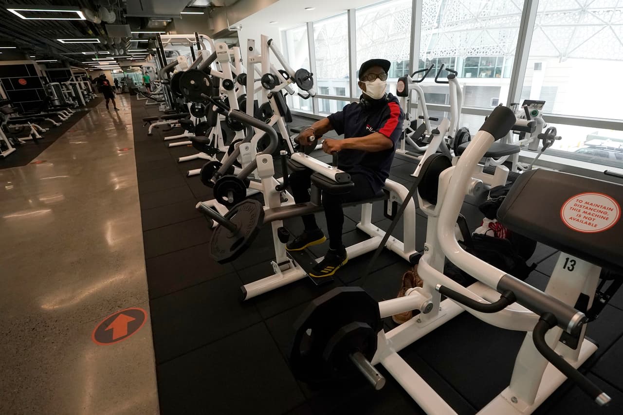 La ciudad de San Francisco y los condados de Santa Clara y Marin son los primeros del Área de la Bahía en permitir la reapertura de gimnasios a puerta cerrada, los cuales solo podrán operar al 10% de su capacidad