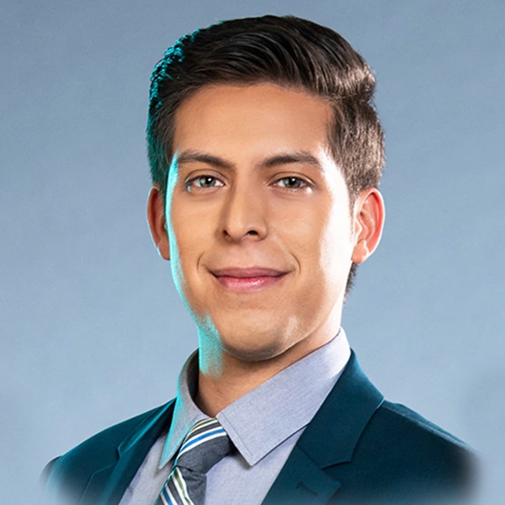 miguel gomez.jpg