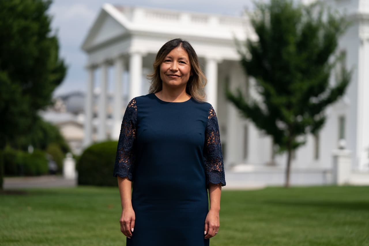 Elecciones 2024: Julie Chávez Rodríguez, la hispana nombrada jefa de la campaña de reelección del presidente Biden