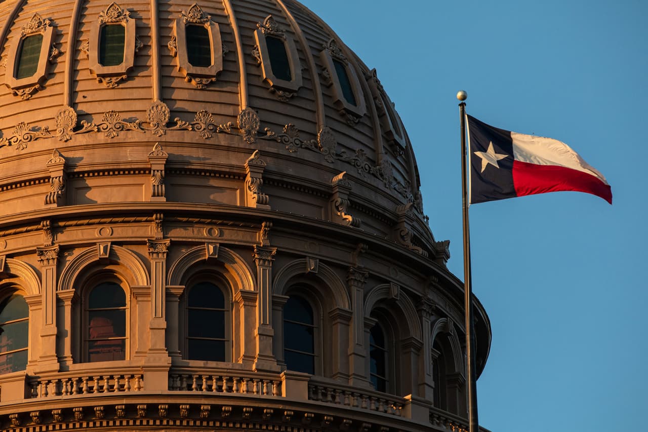 Cámara y Senado aprueban medida que frenaría tratamientos médicos a jóvenes transgénero en Texas, se dirige a la oficina del gobernador