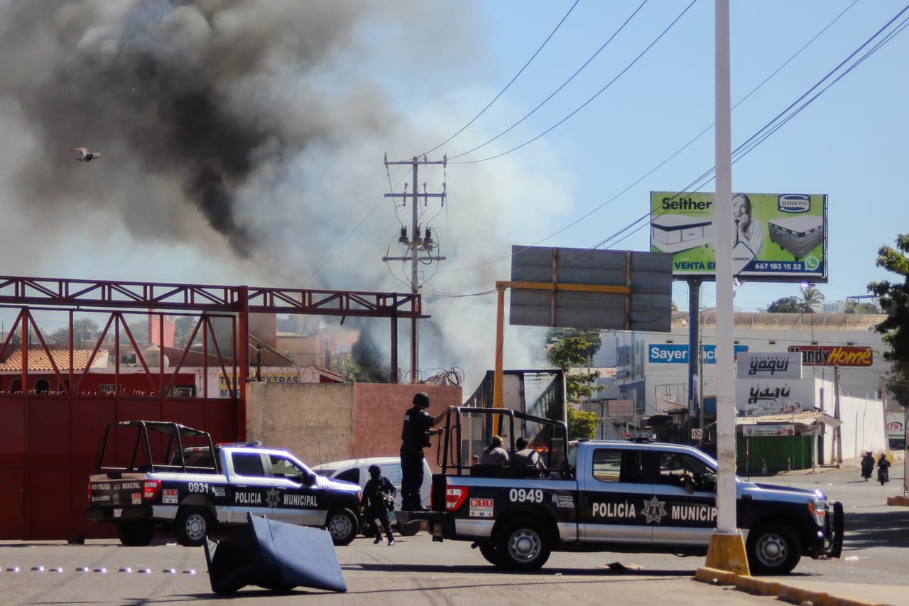 "La ciudad sigue en manos del crimen": cómo Sinaloa vivió su segundo 'jueves negro' tras la recaptura de Ovidio Guzmán
